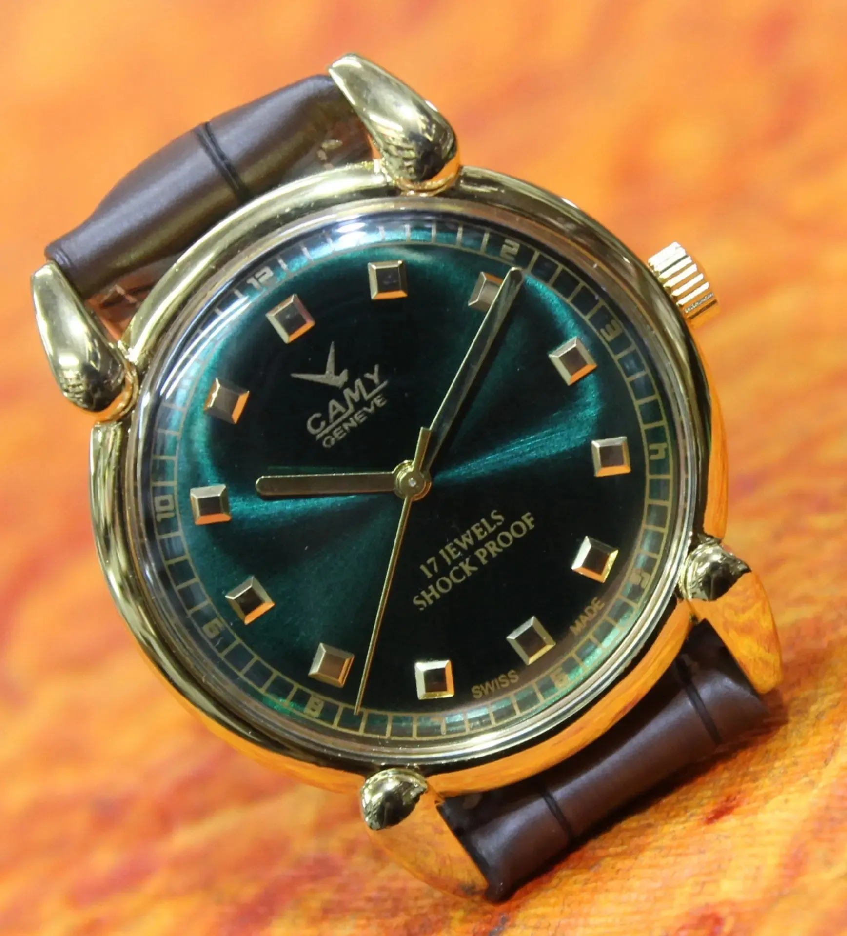 17 Jewels Mechanical Wristwatch Camy Geneva Vintage Hand Winding FHF ST96 Movement