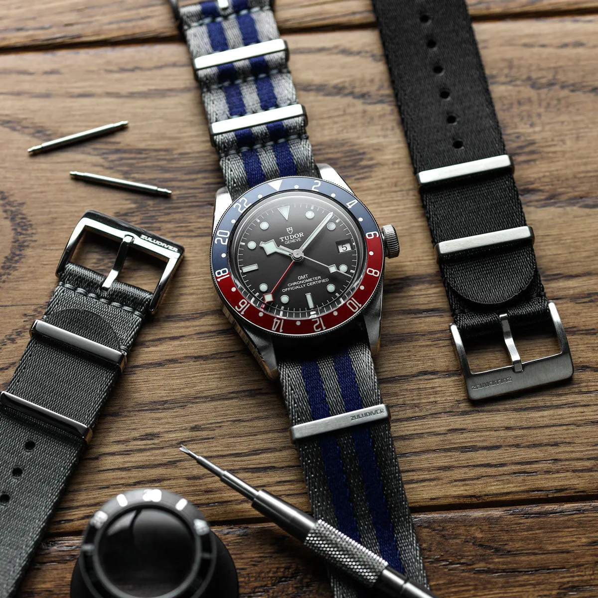 1973 British Military Watch Strap: ARMOURED RECON - Navy Bond, Satin