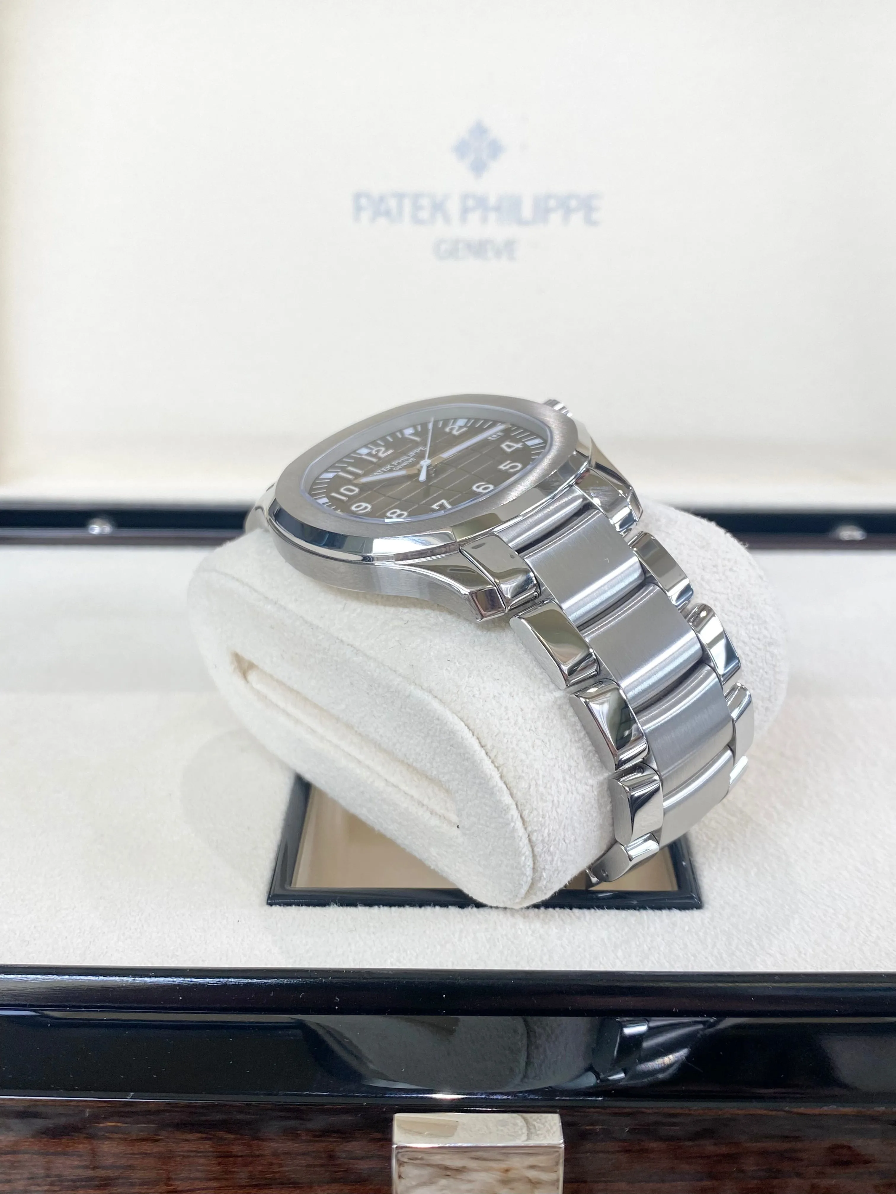 2024 Patek Philippe Aquanaut Self-Winding 5167/1A
