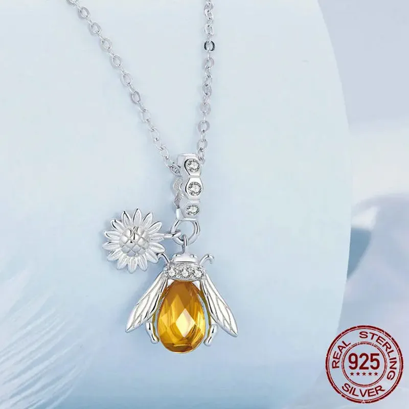 925 Sterling Silver Honeybee Pendant Necklace Daisy Neck Chain for Women Birthday Gift Original Design Fine Jewelry