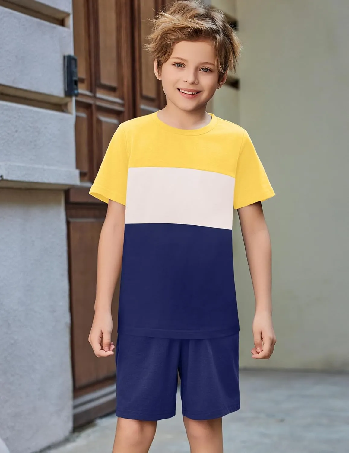 Arshiner Boys' 2-Piece Cotton Outfit Color Block T-Shirt and Shorts Set Casual Summer Clothes for Kids 6-14 Years