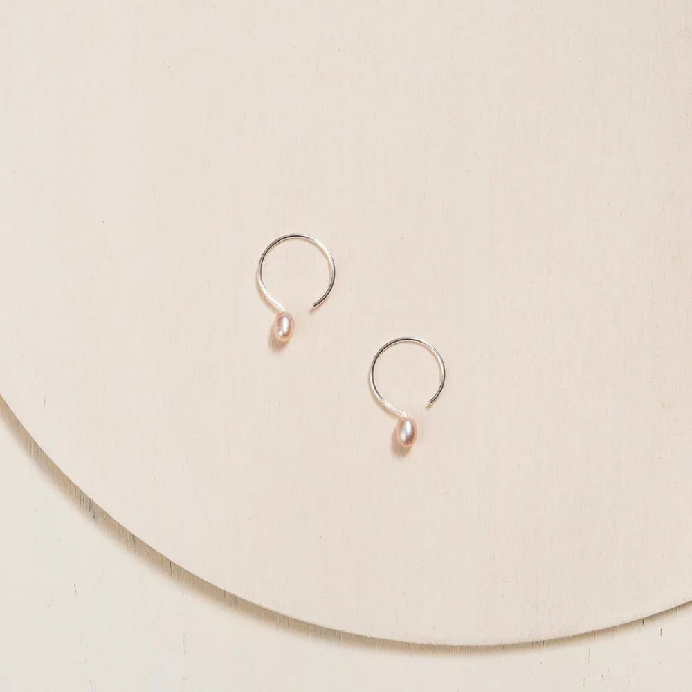 Basic Small Silver Hoop Earrings with Ivory Pearl - 13mm