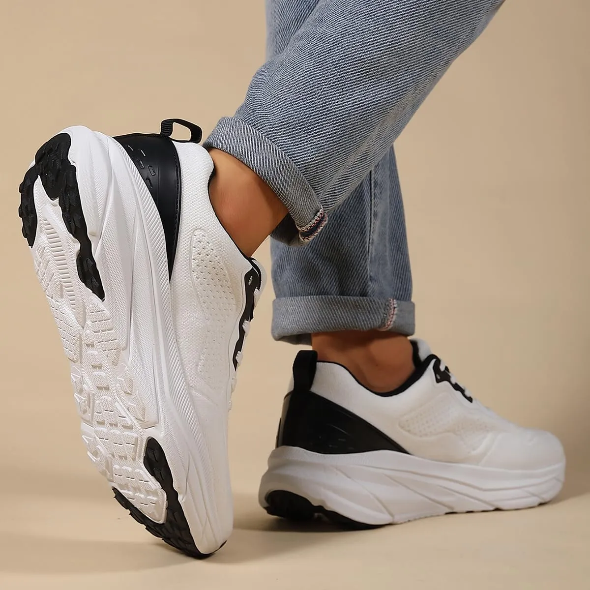 Breathable Running Shoes for Men Non Slip Slip On Walking Shoes Lightweight Walking of Mesh Workout Fashion Comfortable