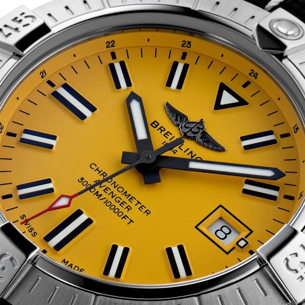BREITLING  AVENGER AUTOMATIC 45 SEAWOLF A17319101I1X1