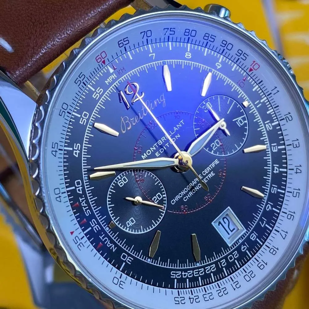 Breitling Navitimer Montbrillant Edition A48330 (2006)