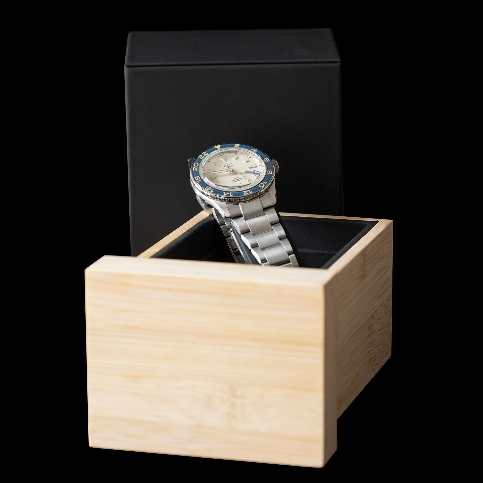 Christopher Ward - C65 Aquitaine GMT C65-41AGM2-S0BE1-B0