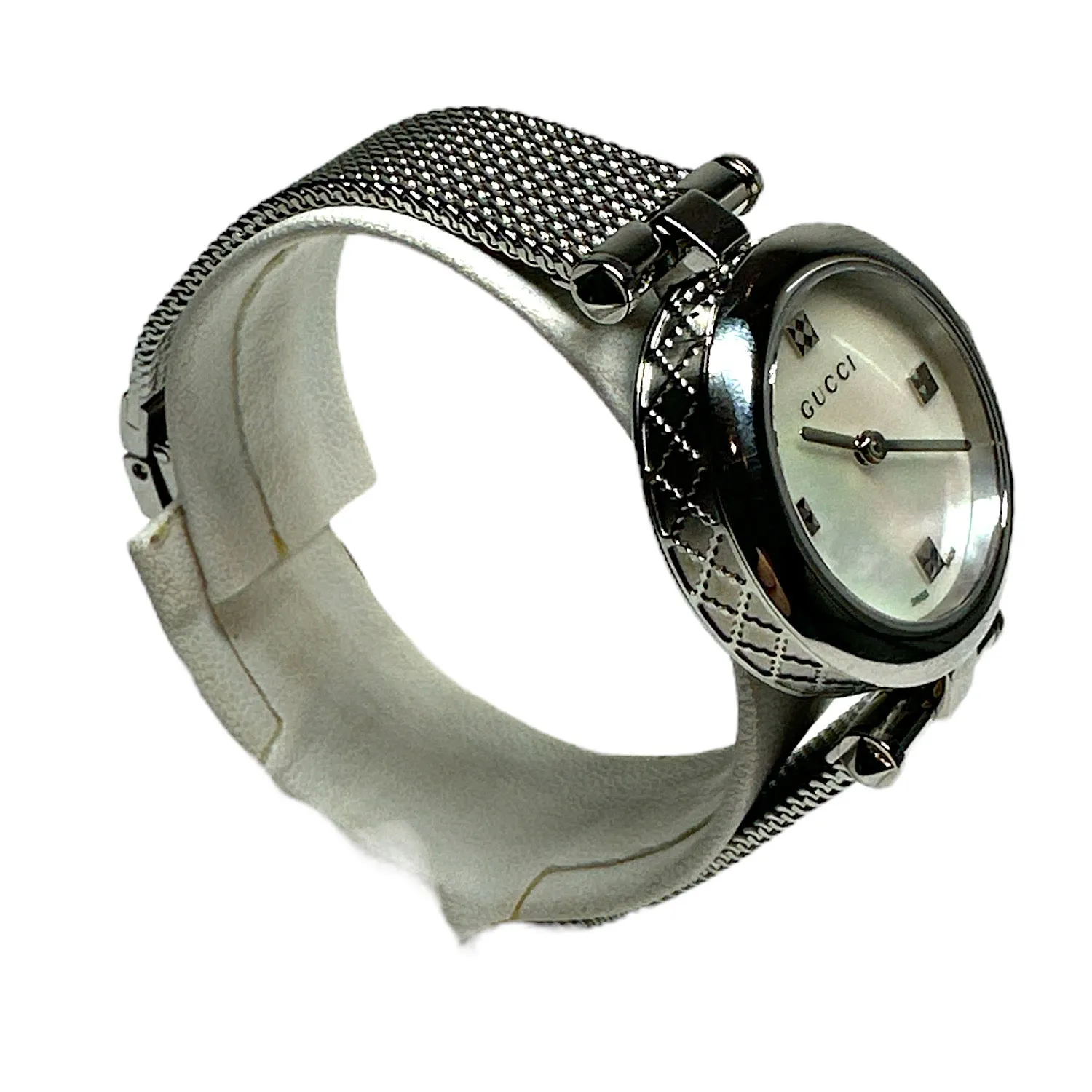 GUCCI Diamantissima Mother Of Pearl Face 27mm Women's Watch - Ref. 141.5