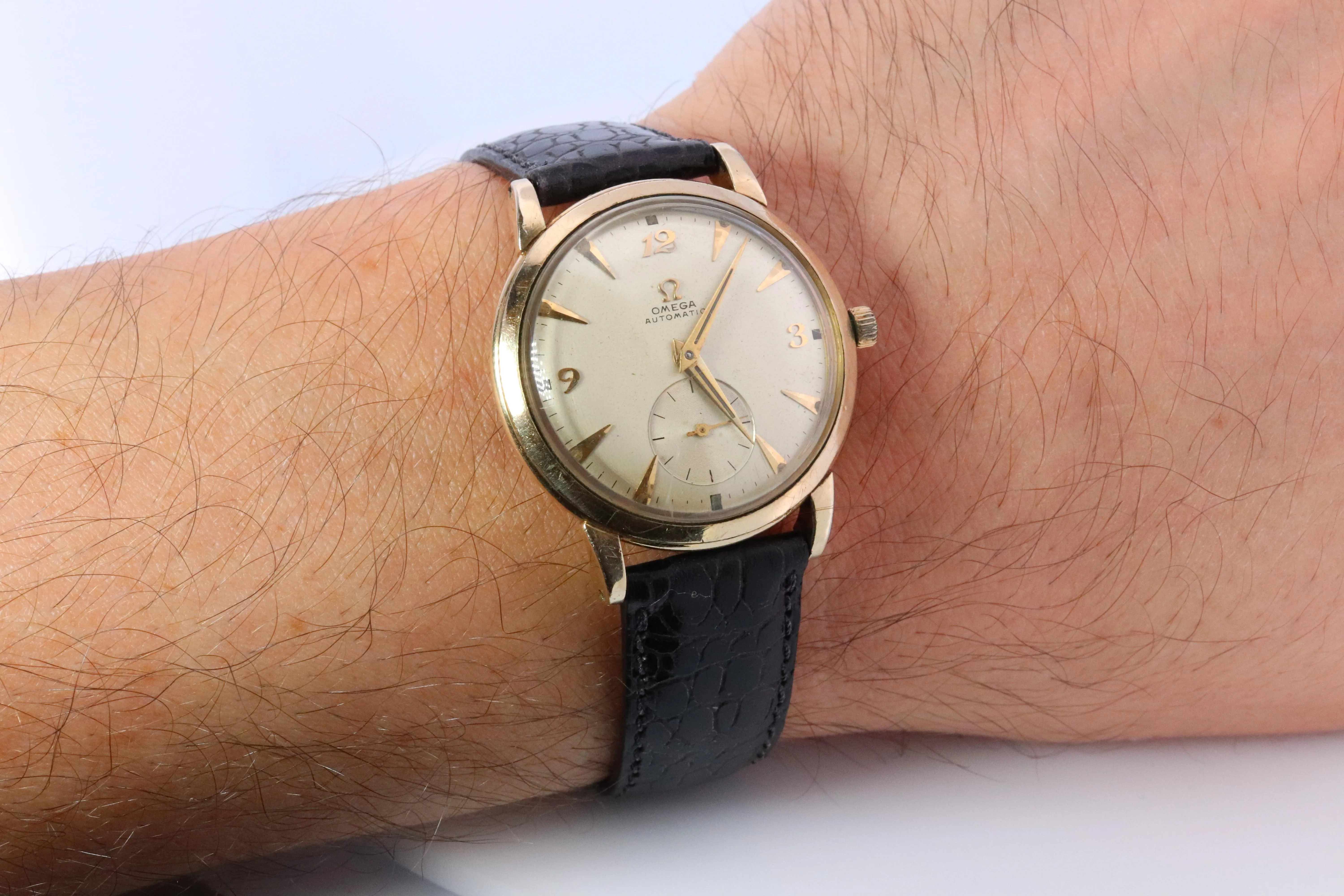 OMEGA Automatic Watch 14k GF Omega Automatic Hammer Bumper 1940s Mens Wristwatch