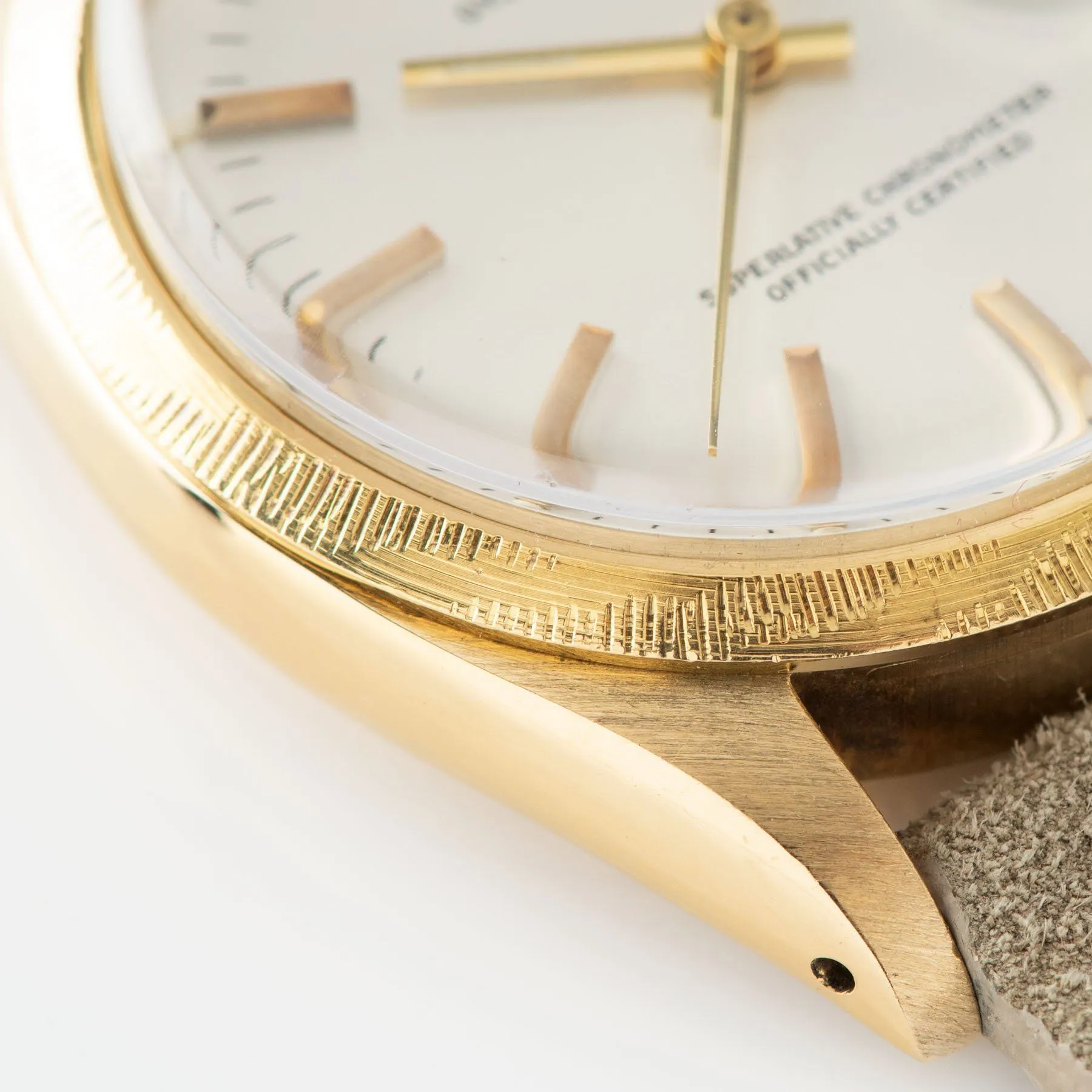 Rolex Date 1513 Yellow Gold Rare Bezel