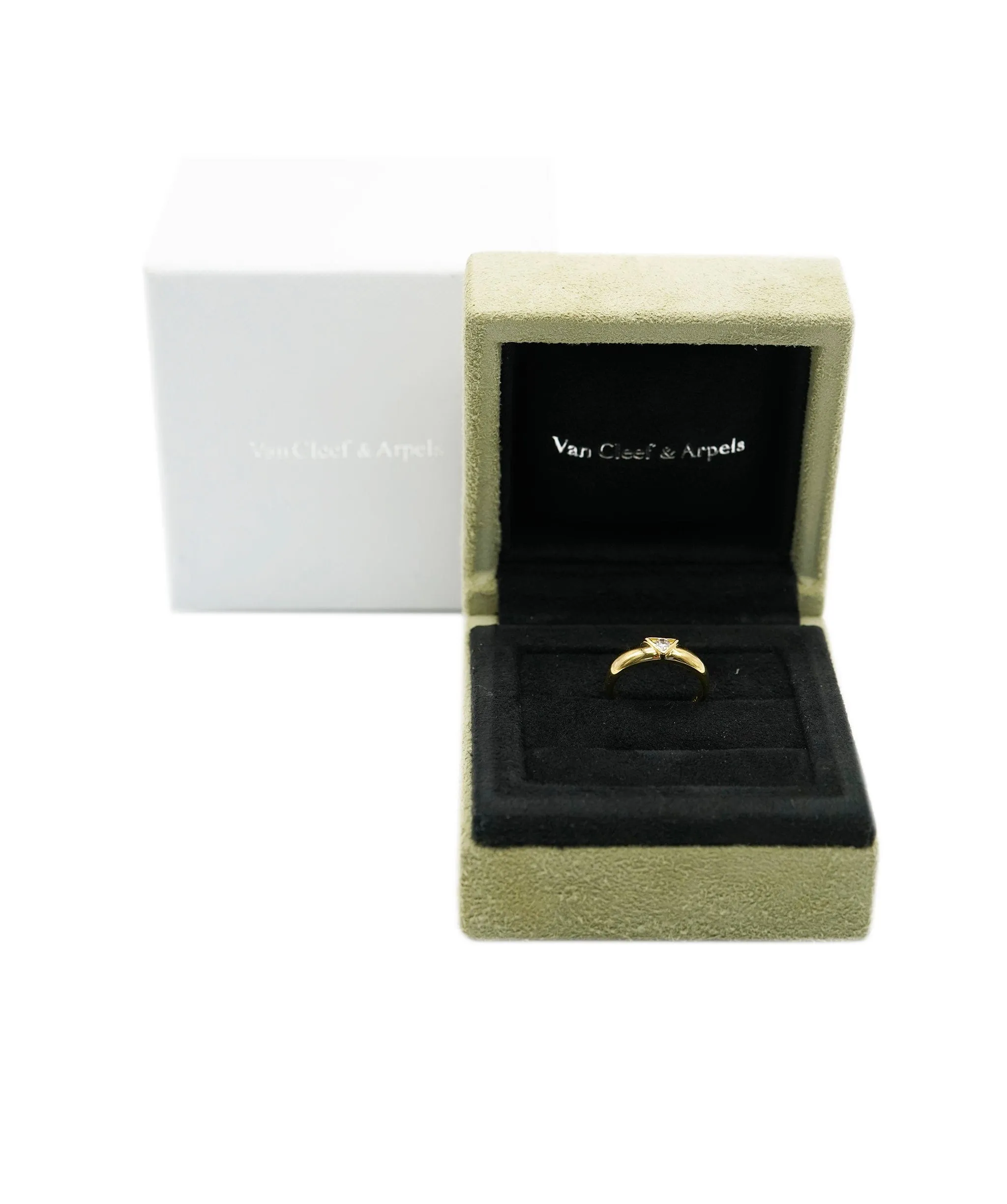 Van Cleef & Arpels Diamond & Yellow Gold Ring ASL10287