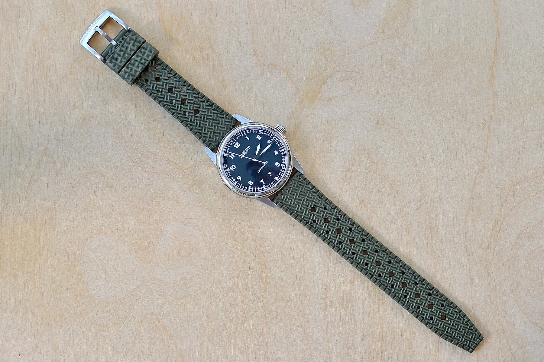 Weiss Watch - 38MM Automatic Issue Field Watch Black Dial and Date