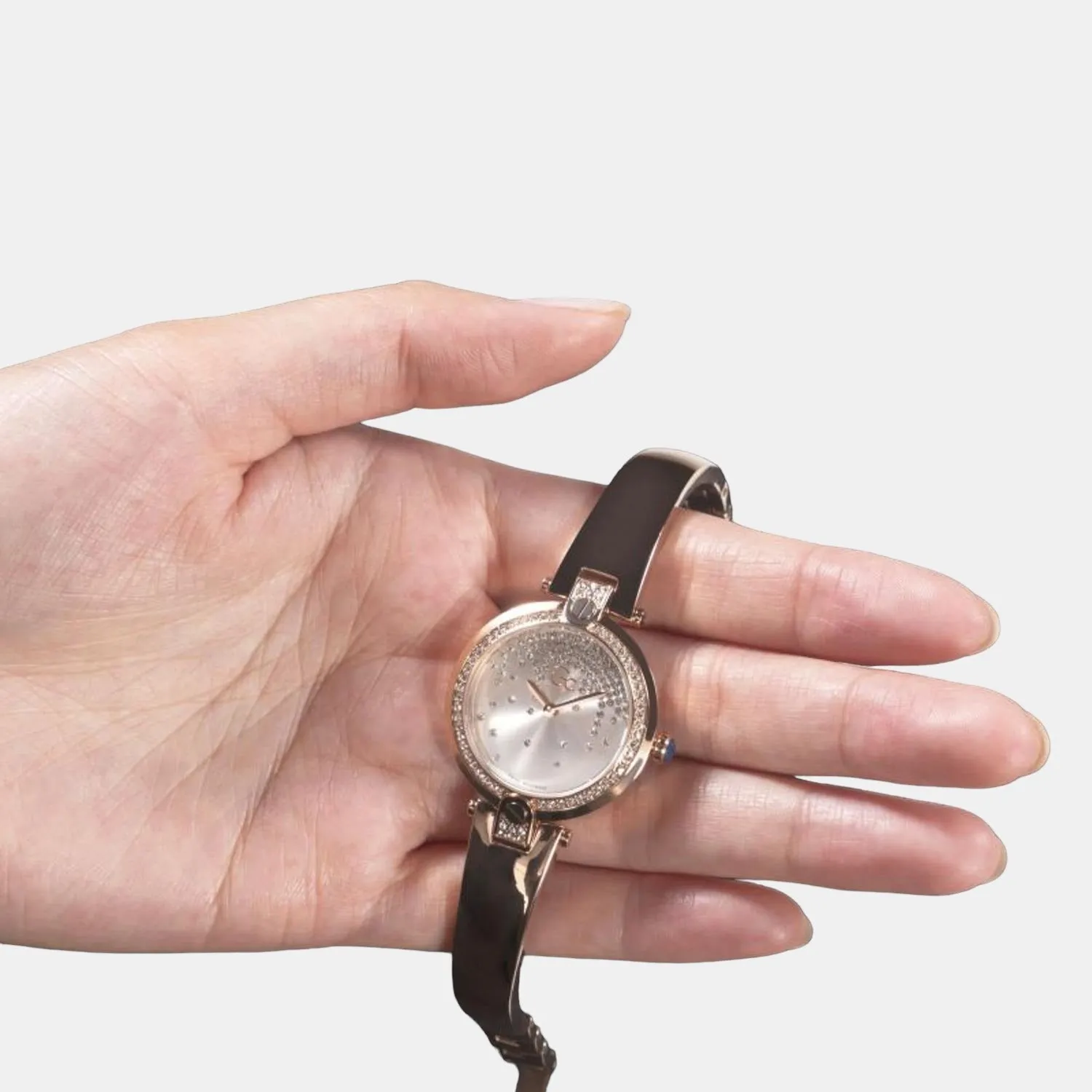 Women Silver Analog Stainless Steel Watch Z10002L1MF